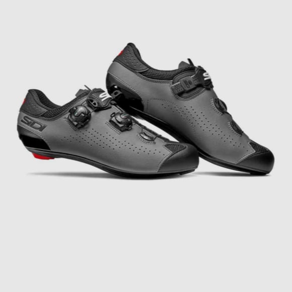Shop all cycling shoes